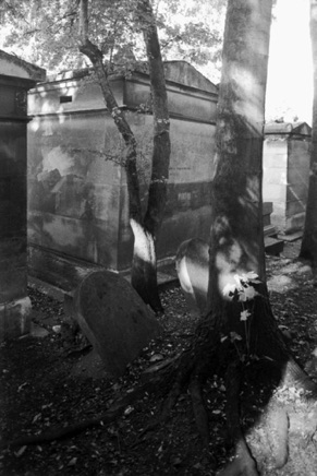 Père Lachaise cemetery, 1997